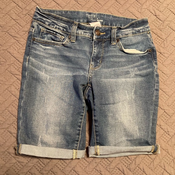 Not my style - Picture 1 of 2